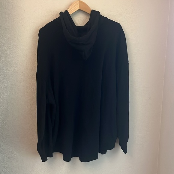 Torrid lightweight black hoodie size 3x - Picture 5 of 5